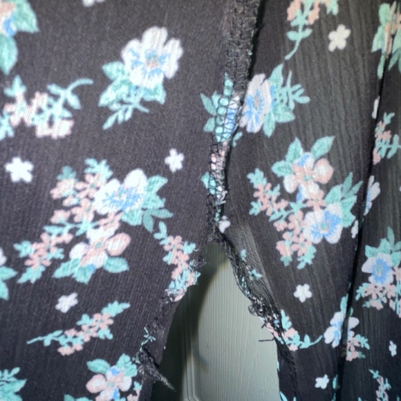 Women’s long sleeveless tunic/vest - Picture 5 of 7